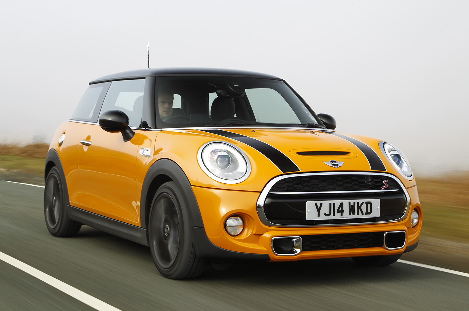 mini cooper hardtop 4 door 