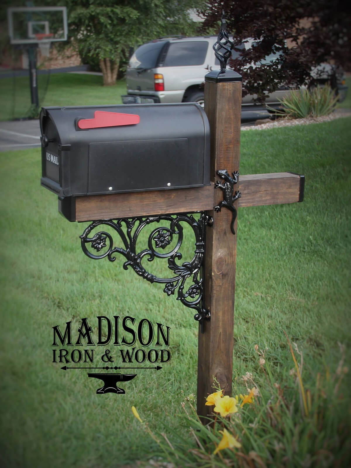 Mailbox Freestanding