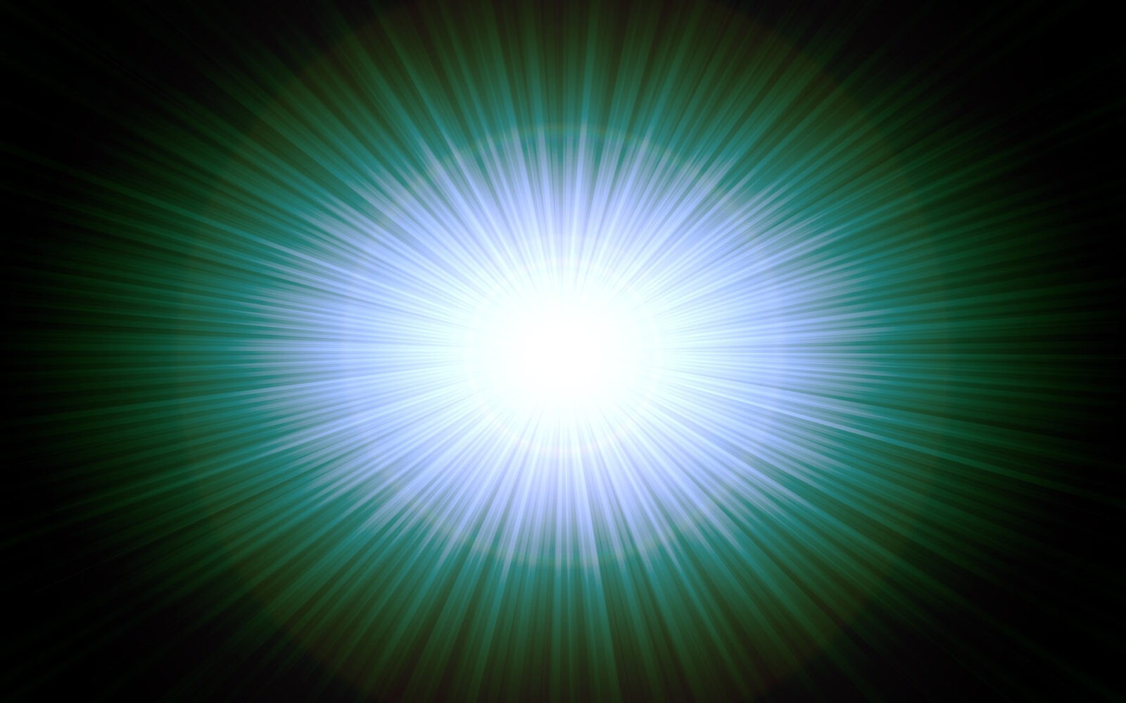 Bright Field And Fluorescence Images Of L929 Cell Lines Treated With A