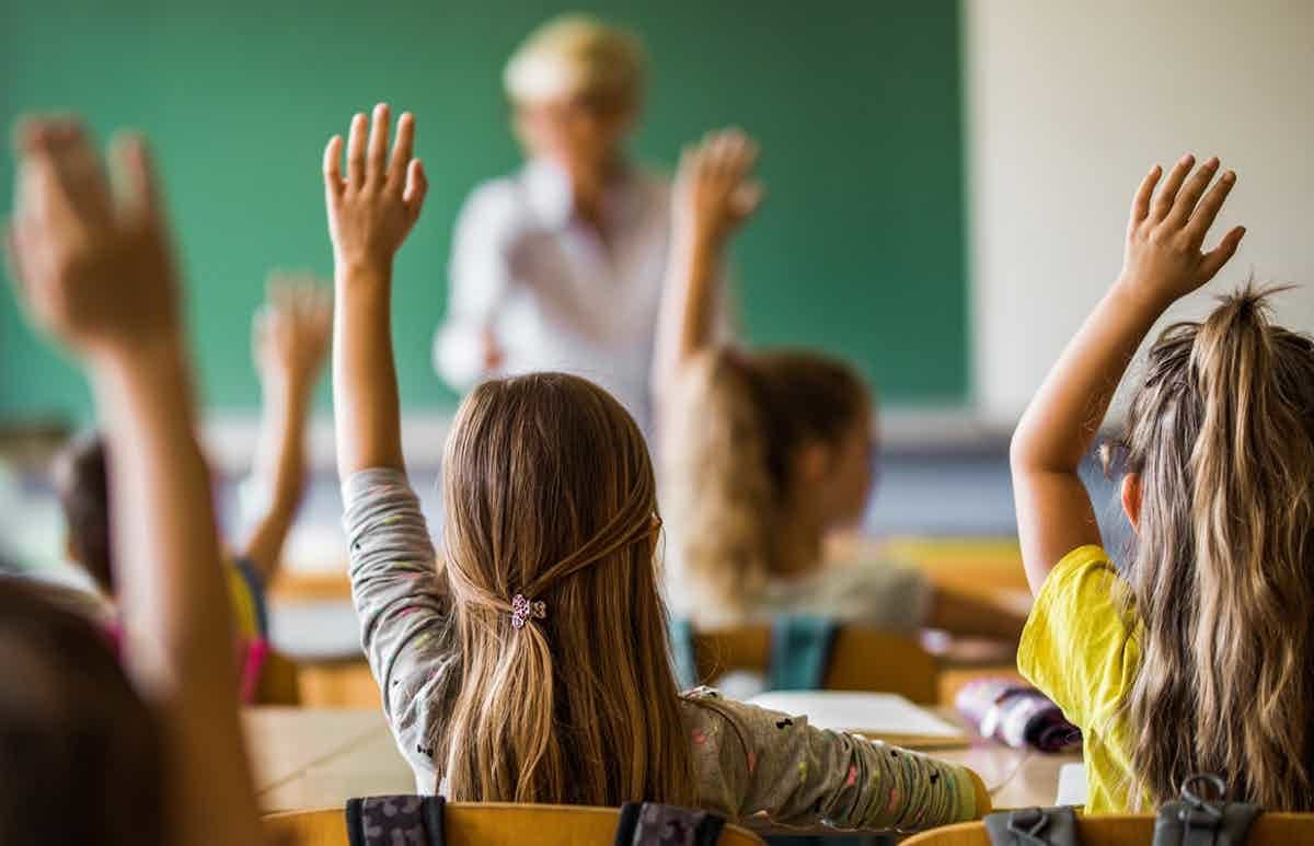 How To Teach English By Jeremy Harmer Pdf English Zone