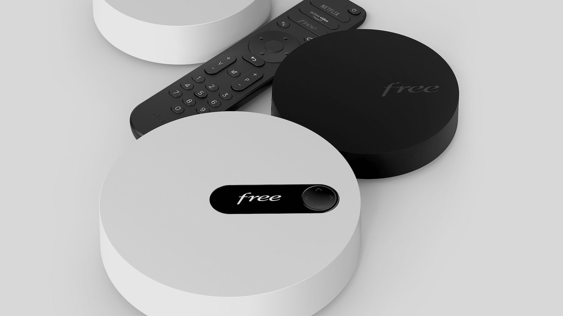 Freebox Pop Vs Freebox Delta 2 Box Fibre A Des Tarifs Sensationnels
